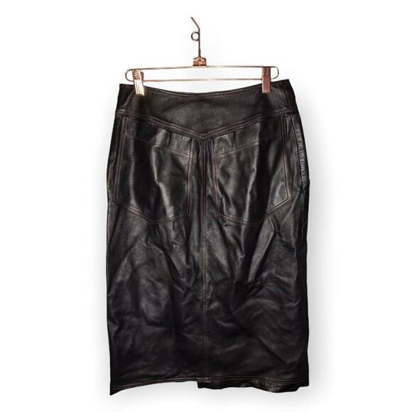 Leather Skirt Womens Red Stitching Slash Pockets Back Pockets Italy Size 8 Black - Picture 2 of 11